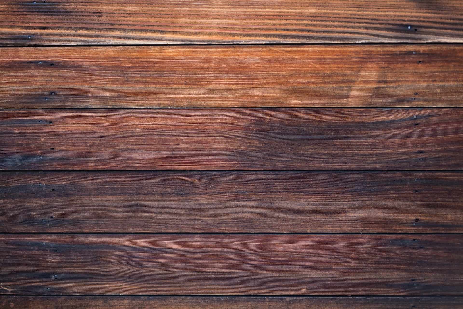 Podłogi drewniane – wady i zalety